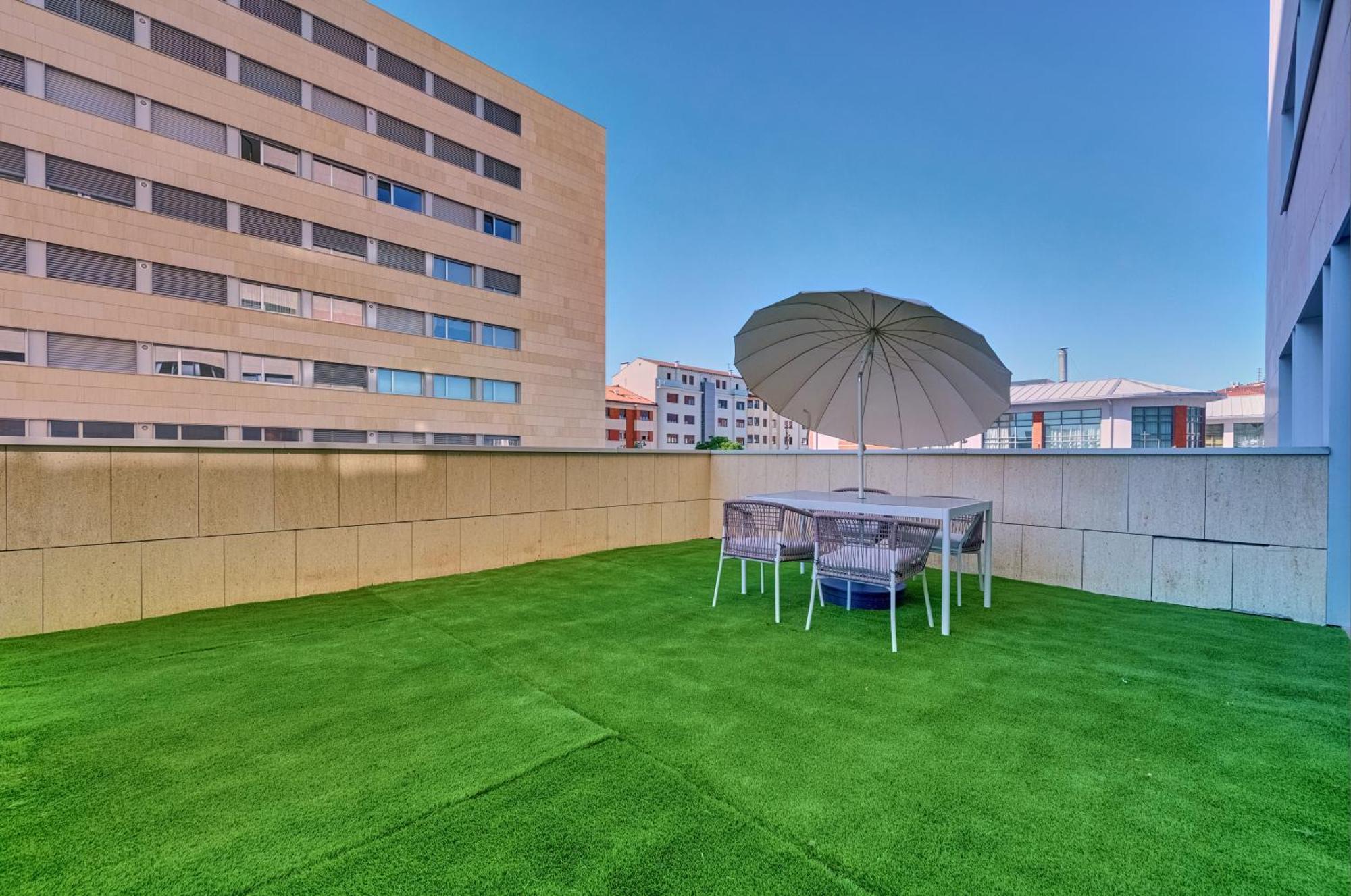 Apartamento Salesianos By Clabao Pamplona Esterno foto